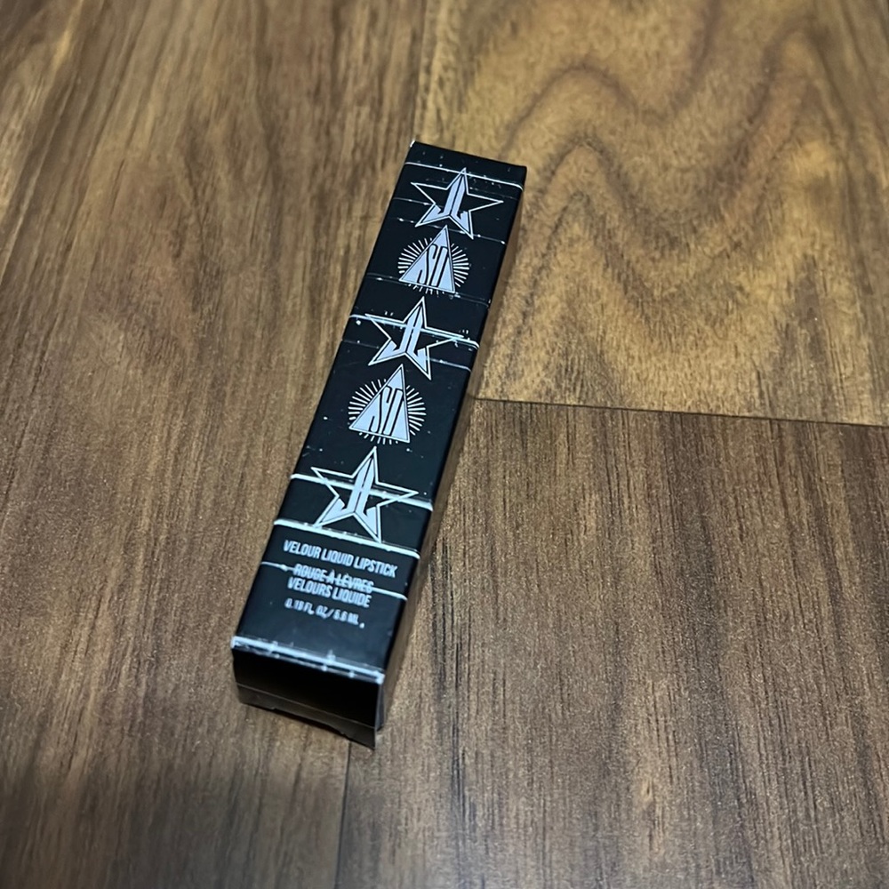 Jeffree star velour liquid lipstick
